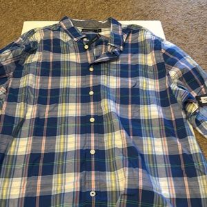 Náutica Men’s Button Down NWT
XXL
Pet/smoke free home